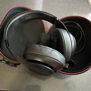 Beats Headphones with Case